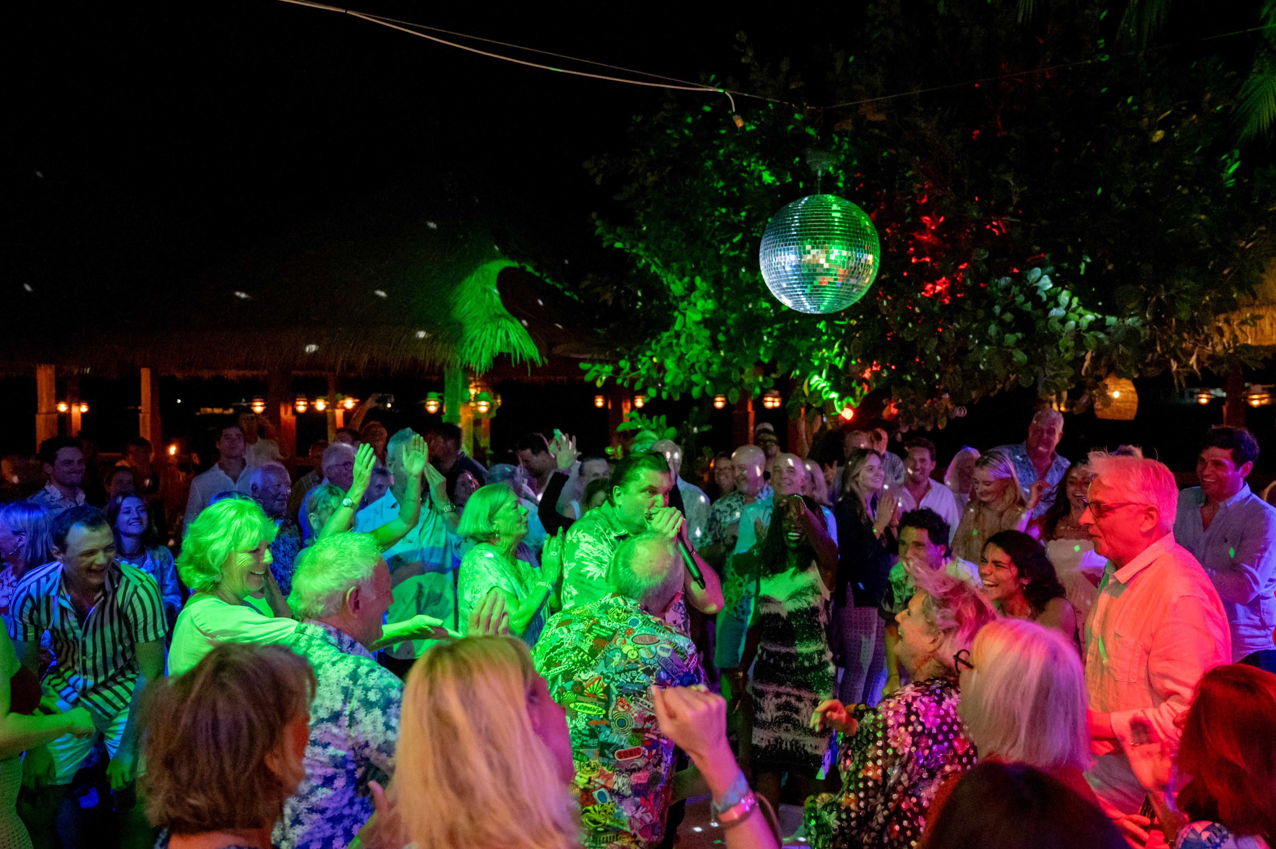 MUSTIQUE_BLUESFESTFINALNIGHT_FEB2025_00076