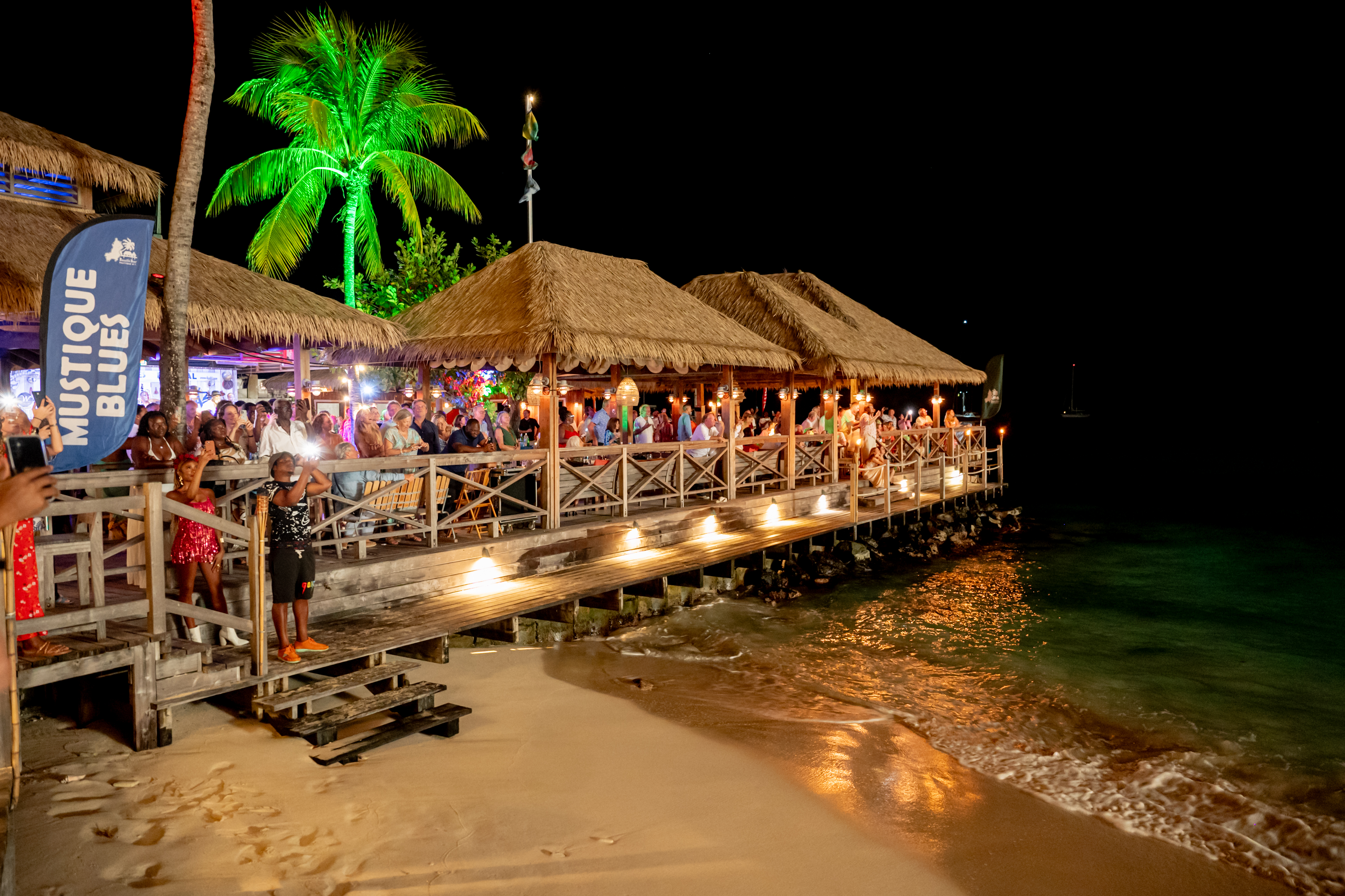 MUSTIQUE_BLUESFESTFINALNIGHT_FEB2025_00101