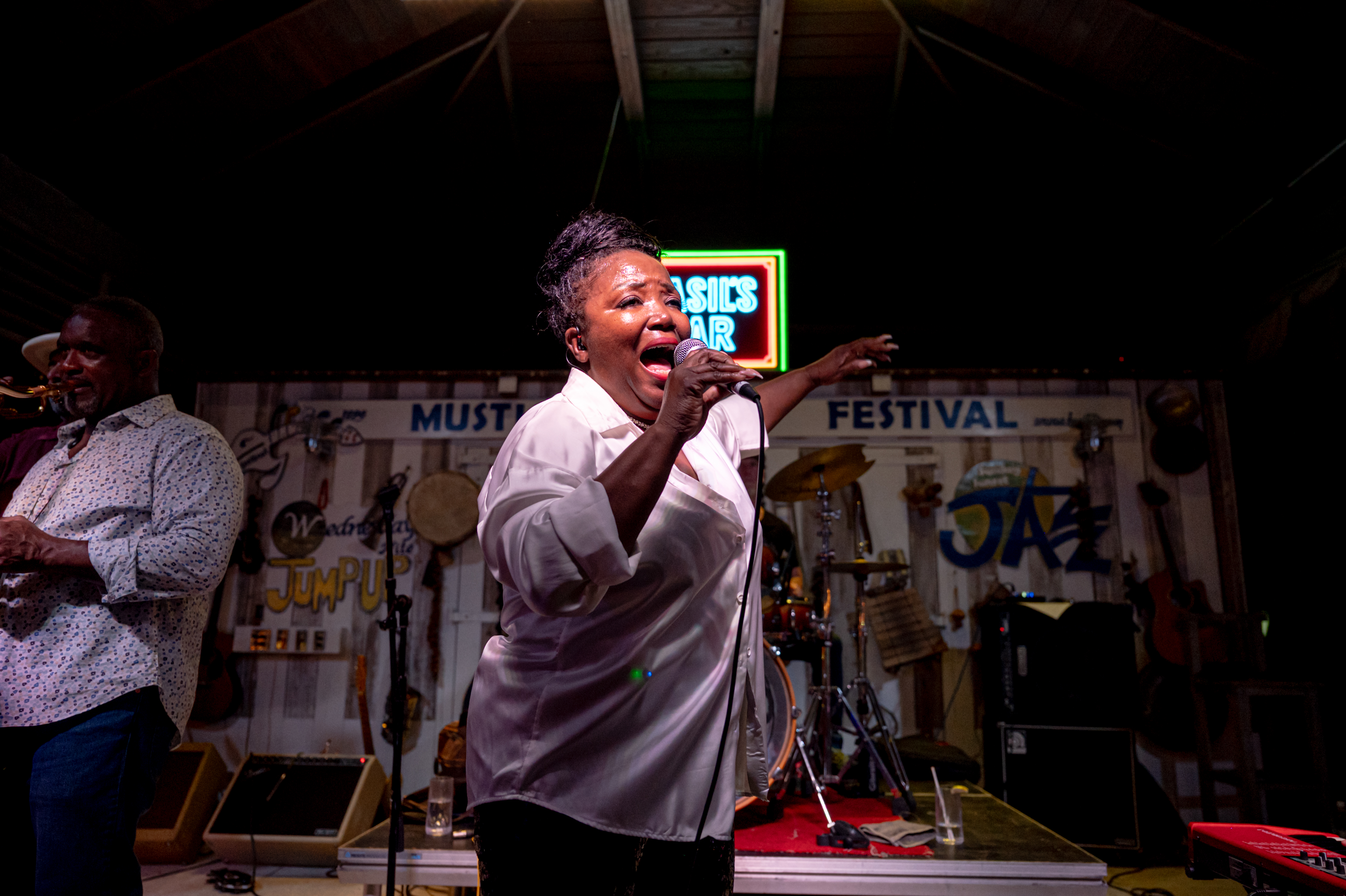 MUSTIQUE_SUNSETBLUES_FEB2025_0000097